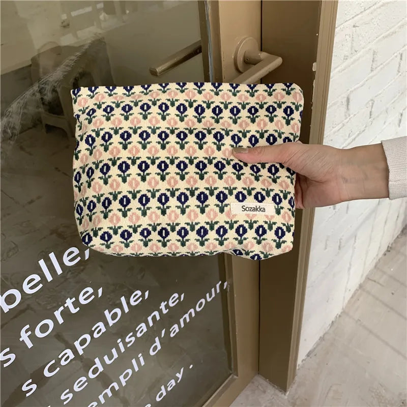 Trousse de Toilette Florale