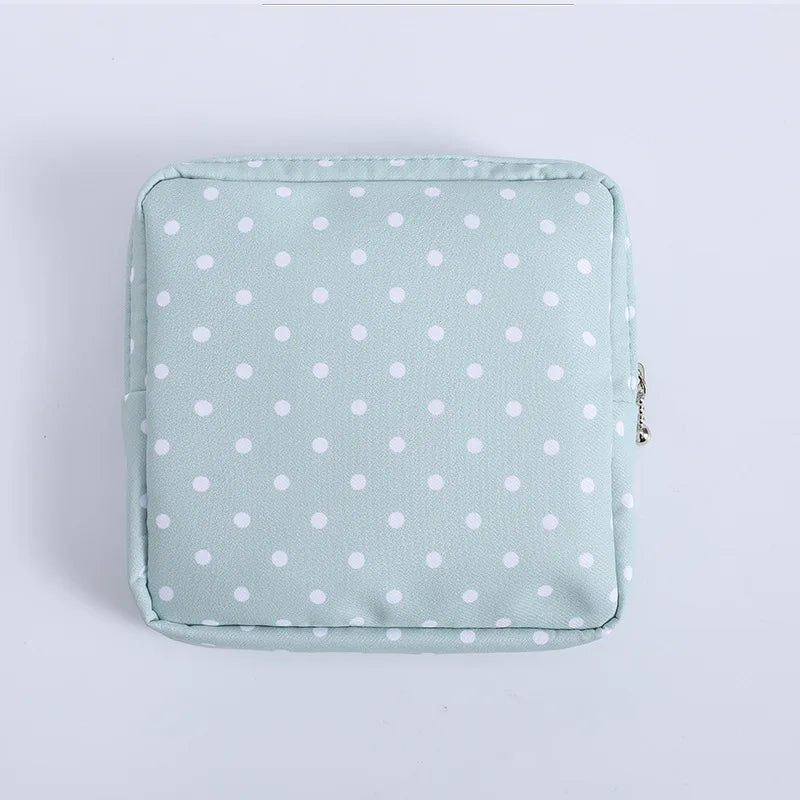 Trousse de Toilette Bébé Fleurs – Pochette Douce et Légère