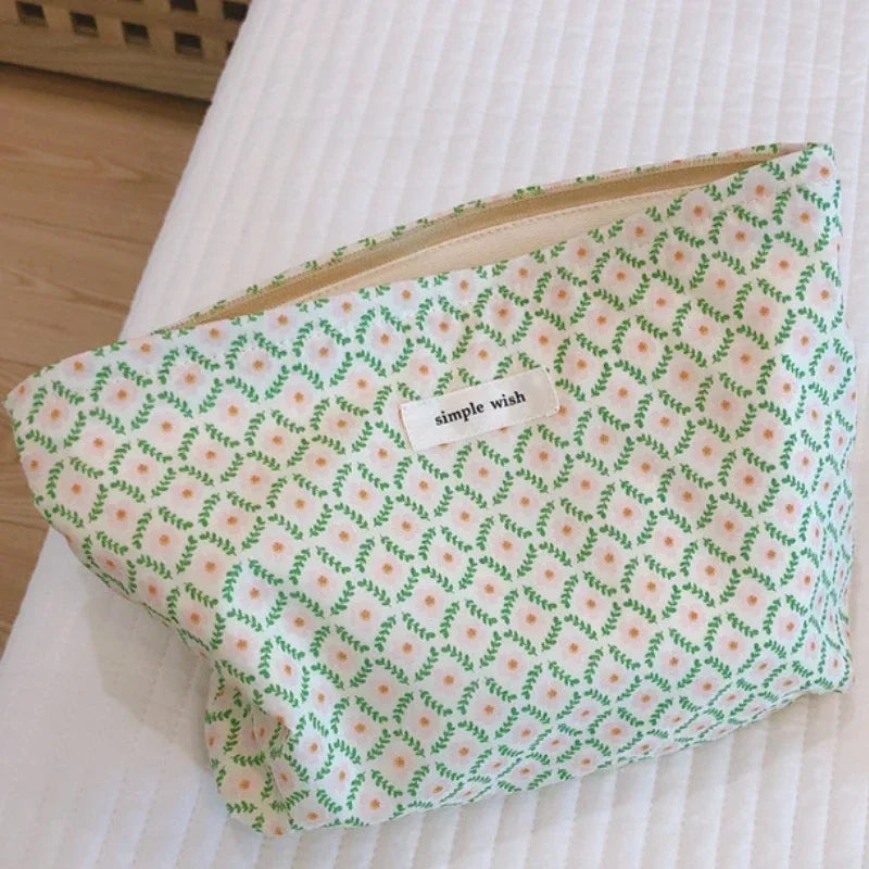 Trousse de Toilette Florale Portable – Grande Capacité