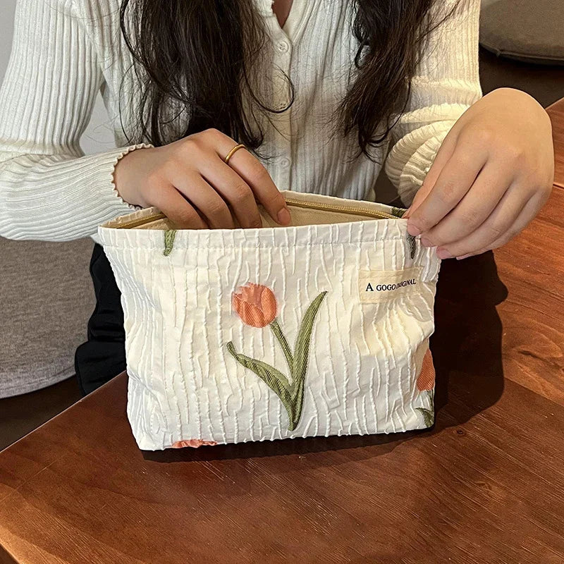 Trousse de Toilette Floral Relief – Grande Capacité, Zip