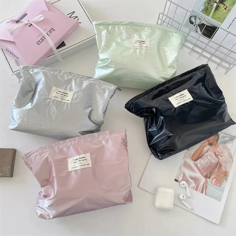 Trousse de Toilette Sequins Argentés – Pochette Portable