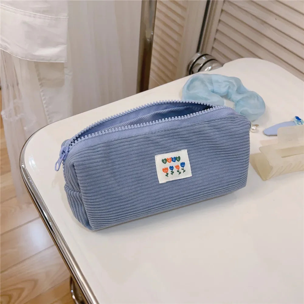 Trousse de Toilette Bleu Frais – Maquillage & Rangement