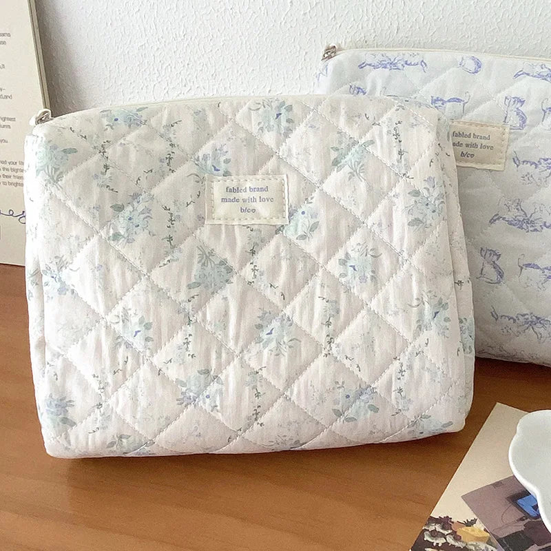 Trousse de toilette femme – Maquillage portable, fleurs