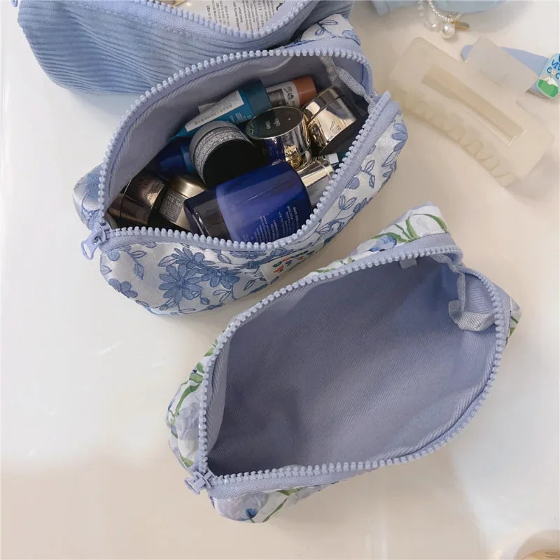 Trousse de Toilette Bleu Frais – Maquillage & Rangement