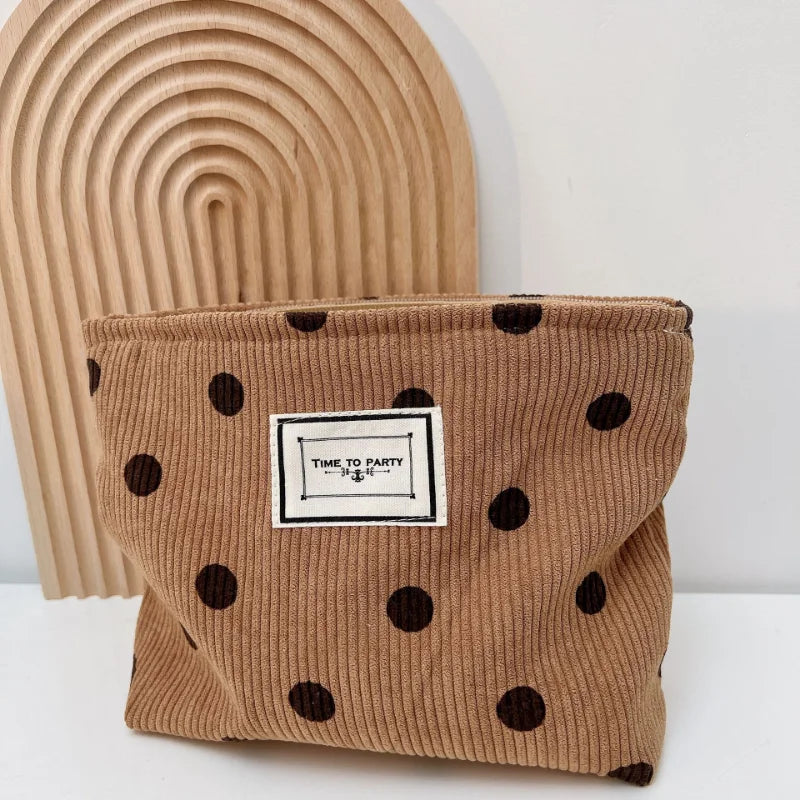 Trousse Dot Retro – Étui maquillage en velours côtelé, vintage et portable