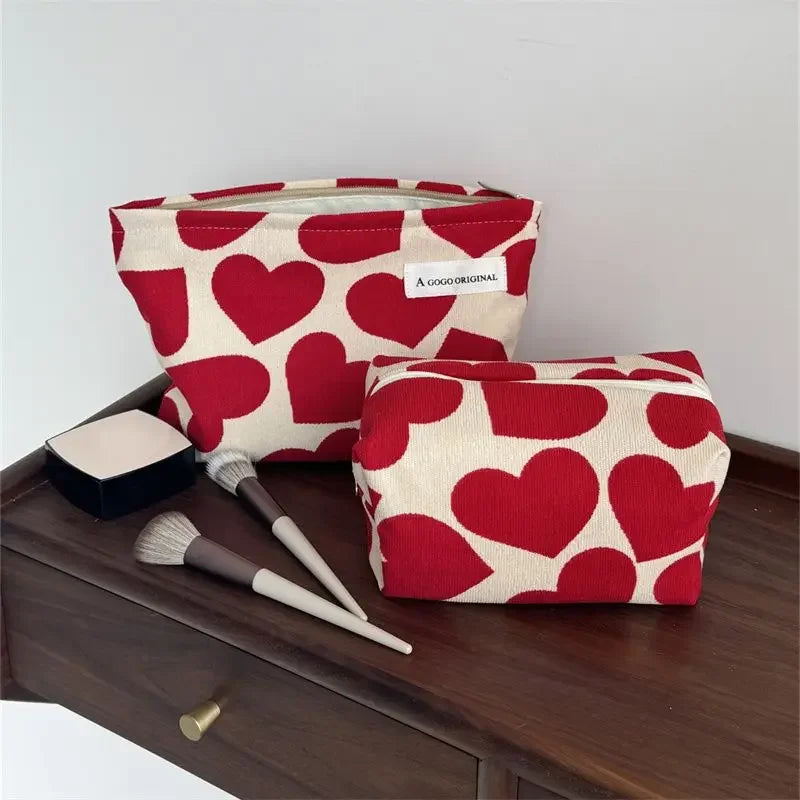Trousse de Toilette Femme Grande Capacité – Cœur Imprimé