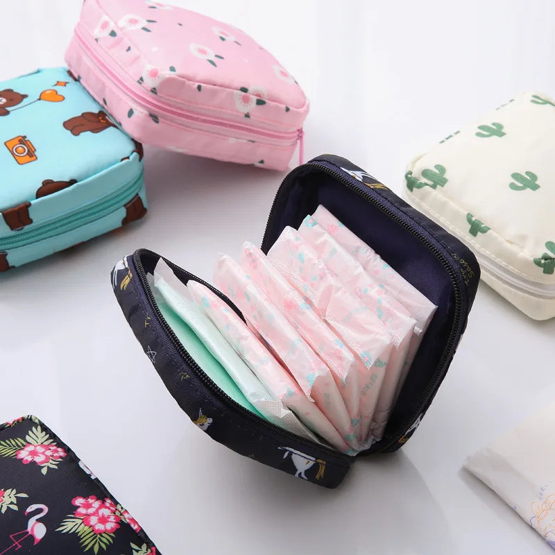 Trousse de Toilette Bébé Fleurs – Pochette Douce et Légère