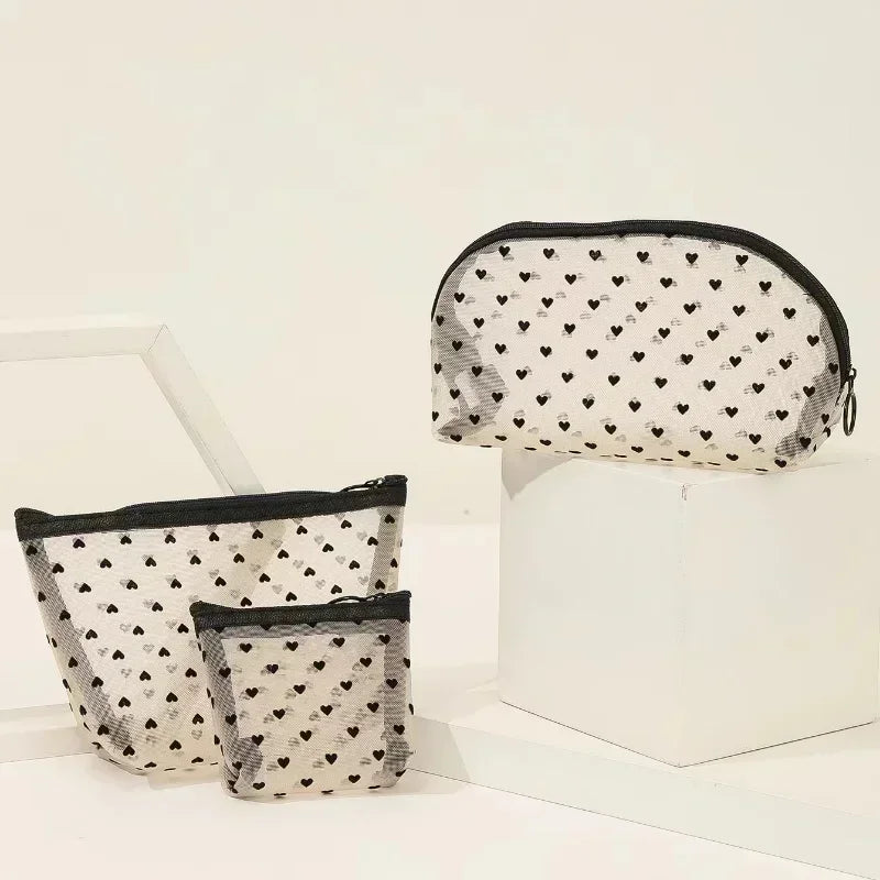 Trousse de Toilette Nylon Maille Cœur – Maquillage