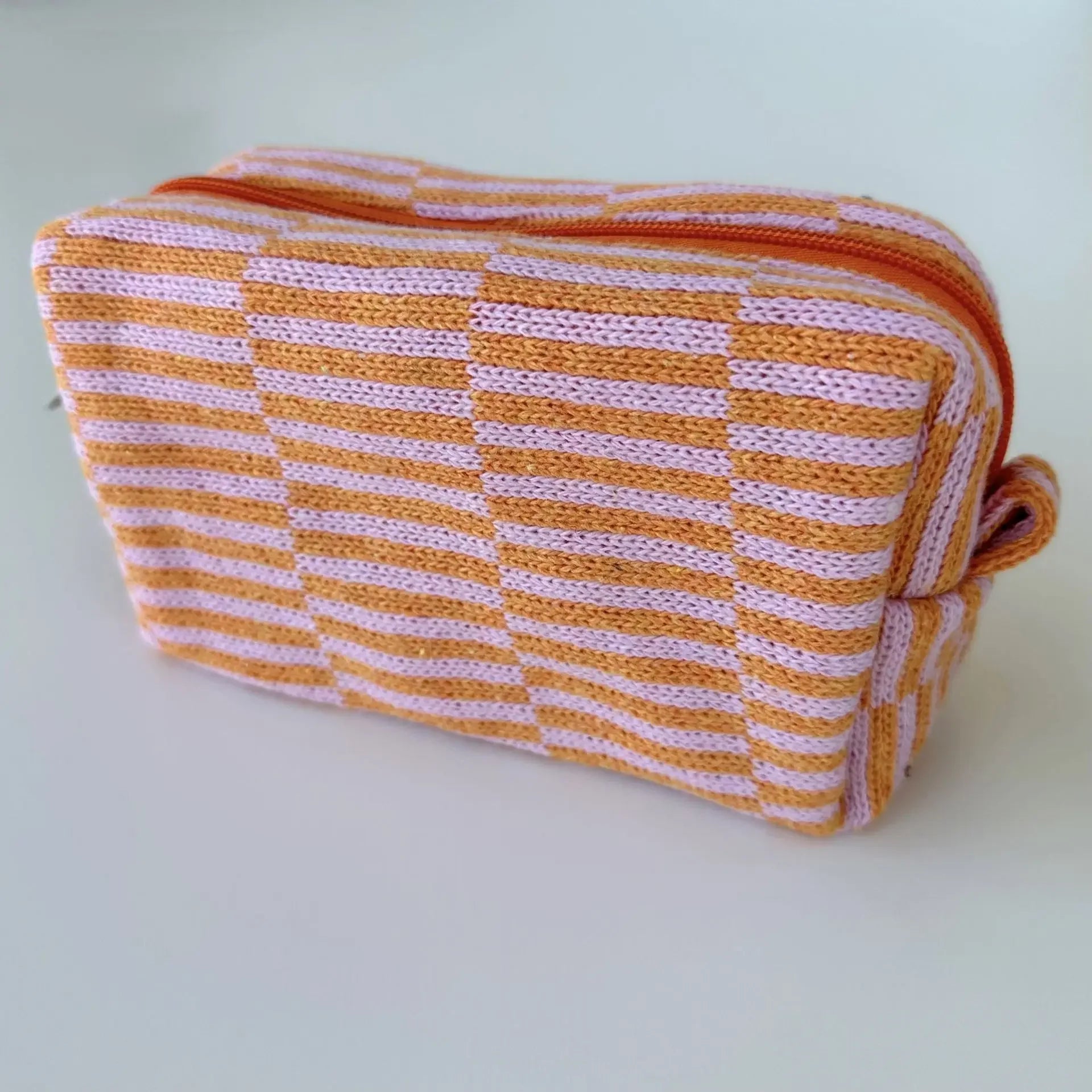 Trousse de Toilette Peluche à Carreaux Multicolores – Grande Capacité