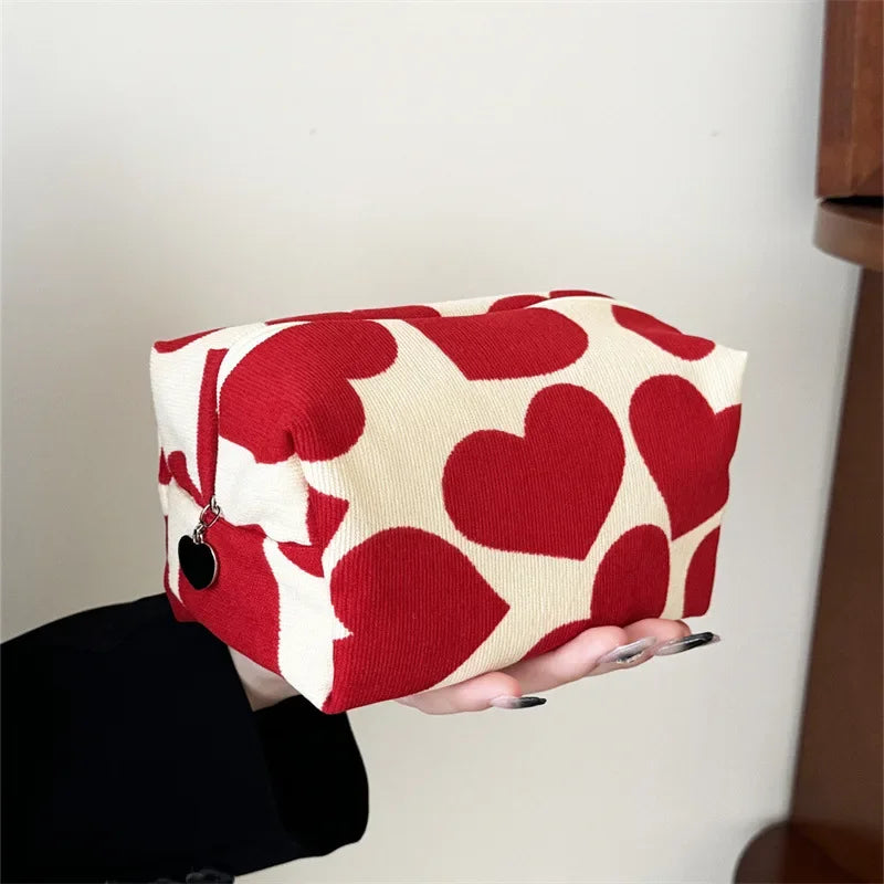 Trousse de Toilette Femme Grande Capacité – Cœur Imprimé