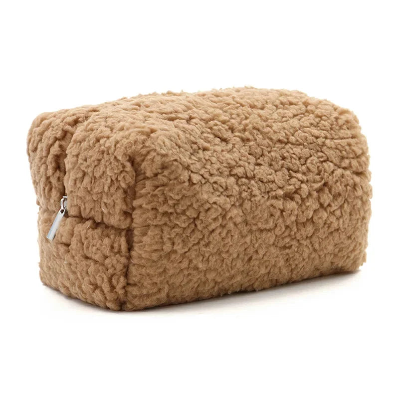 Trousse de toilette en fourrure d'agneau – Maquillage voyage