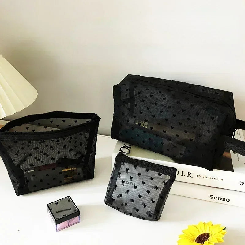 Trousse de Toilette Nylon Maille Cœur – Maquillage