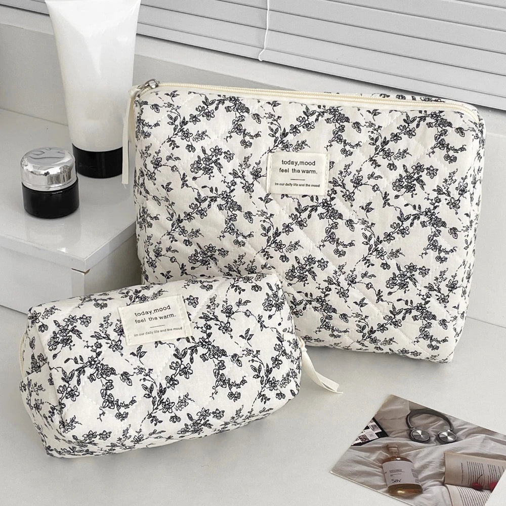 Trousse de Toilette Noire à Fleurs - Zip Voyage