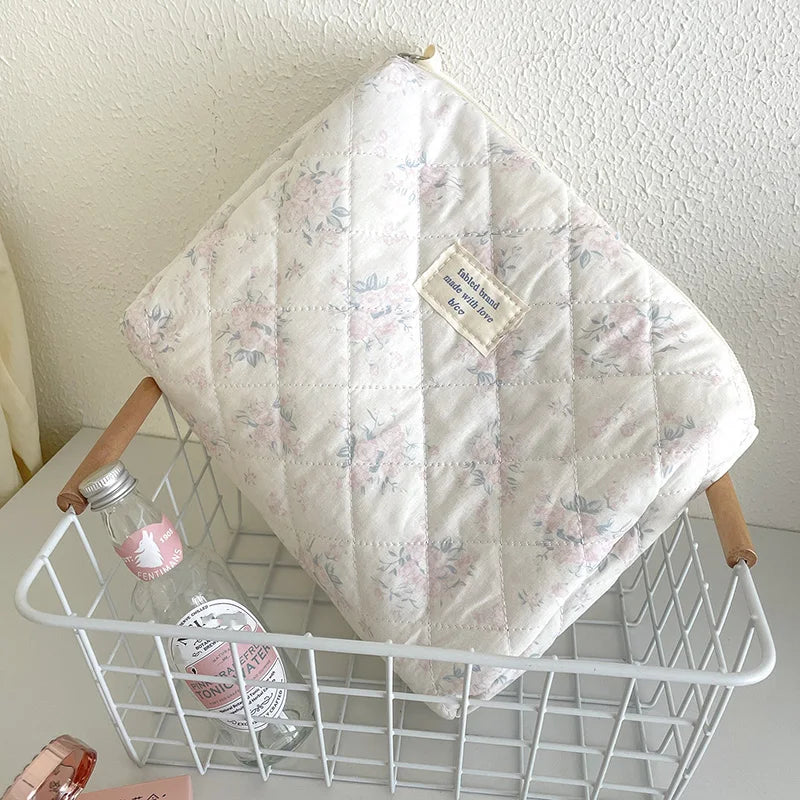 Trousse de toilette femme – Maquillage portable, fleurs