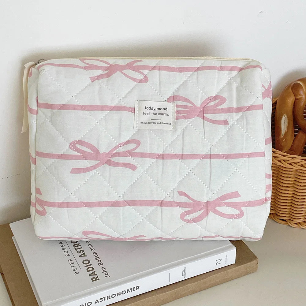 Trousse de Toilette Rose à Nœud – Maquillage Portable