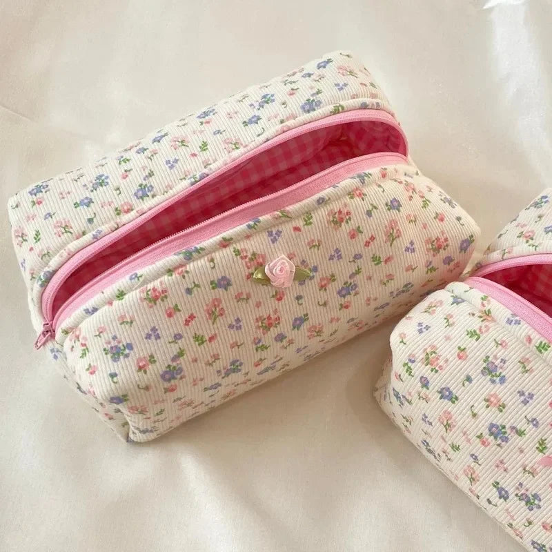 Trousse de Toilette Maquillage Portable – Élégante Florale