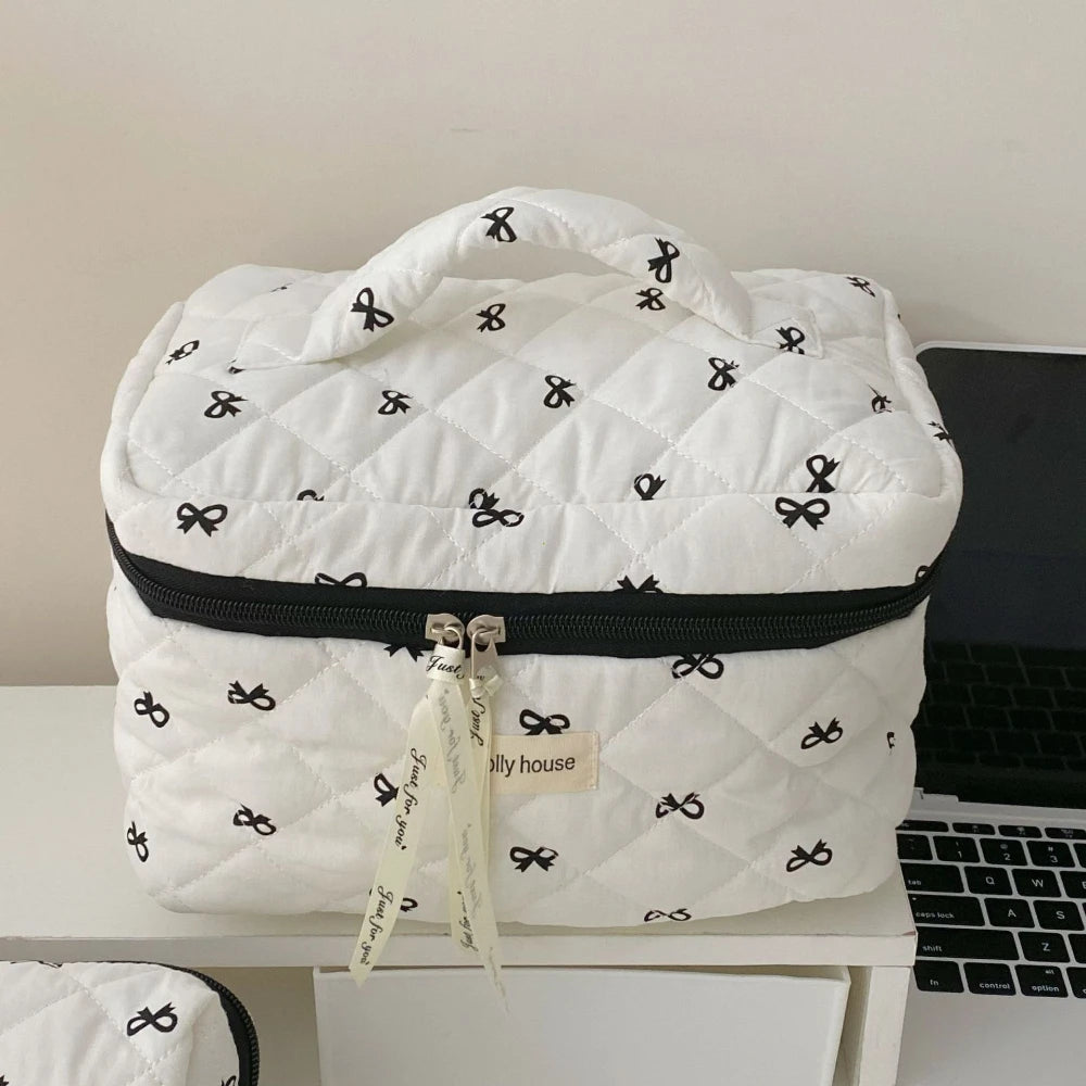 Trousse de Toilette Imprimé Nœud – Maquillage Zip
