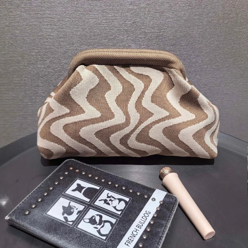 Trousse de Toilette Femme Crochet Vintage – Sac Voyage 2025