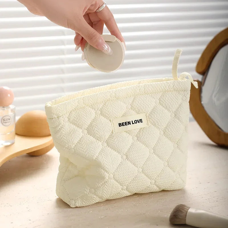 Trousse de Toilette Florale Matelassée en Coton