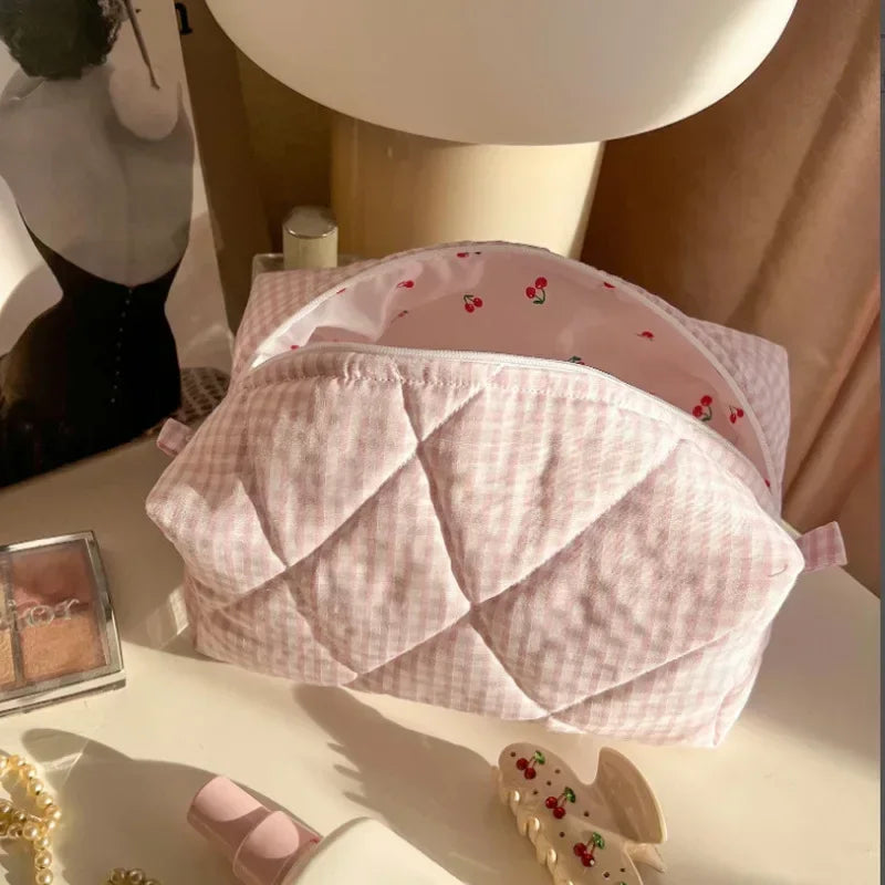 Trousse de Toilette Floral à Carreaux – Grande Capacité, Coton Matelassé