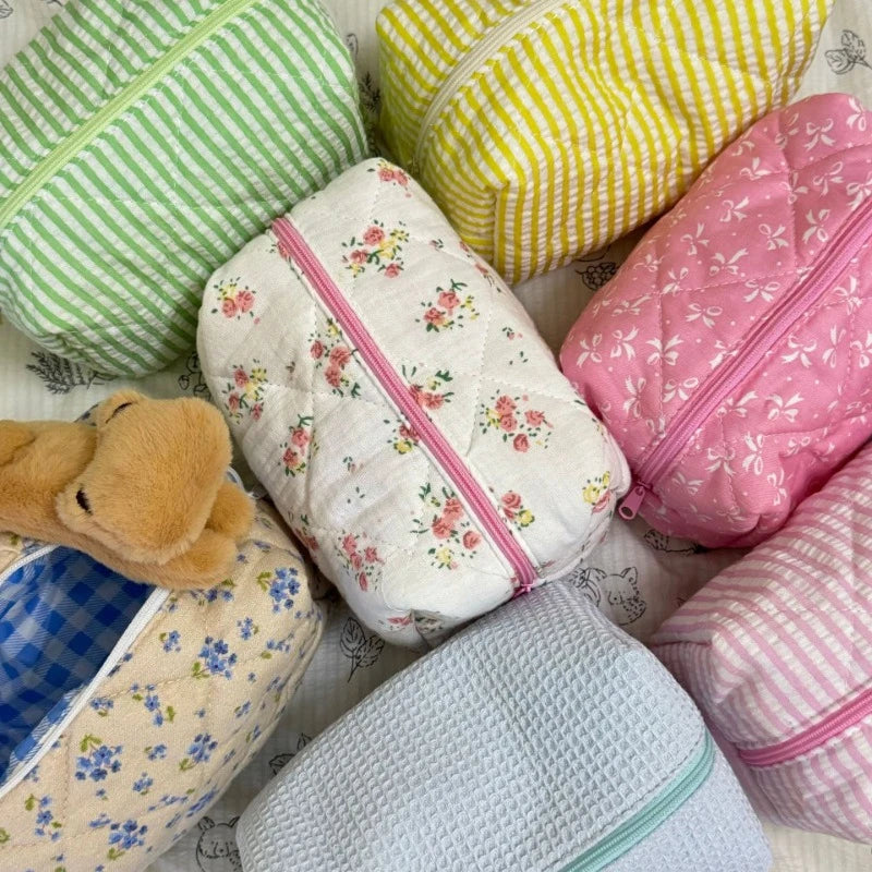 Trousse de Toilette Rayée – Grande Capacité – Sac Maquillage Portable pour Femmes