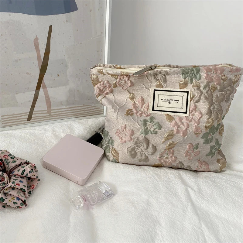 Trousse de Toilette Florale