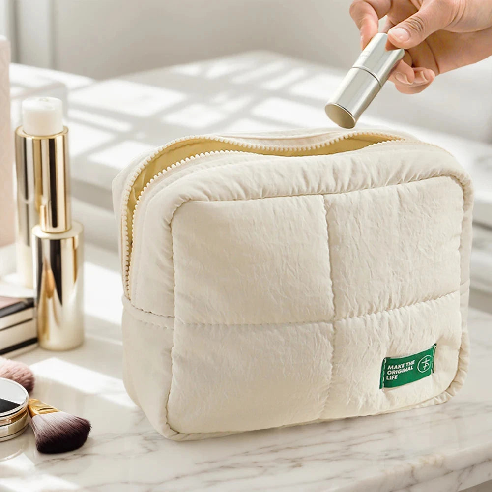 Trousse de Toilette Étanche et Matelassée – Pochette de Voyage