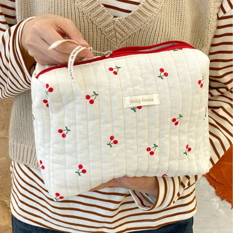 Trousse de toilette femme – Maquillage portable, fleurs