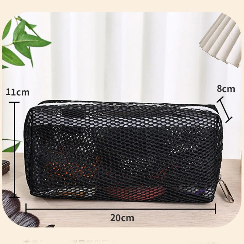Trousse de toilette en mesh noir – Pochette maquillage zippée
