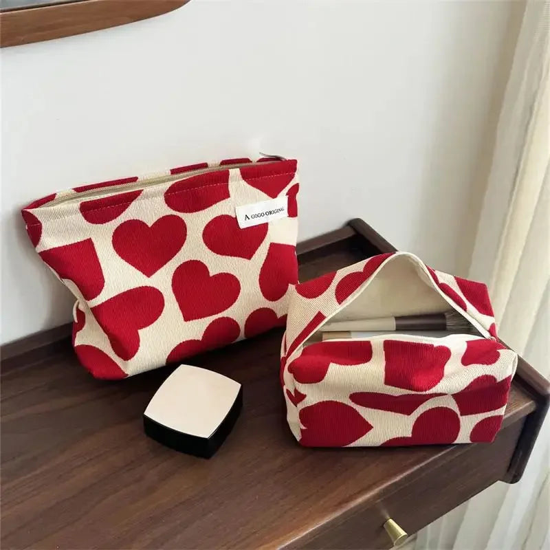 Trousse de Toilette Femme Grande Capacité – Motif Cœur Imprimé