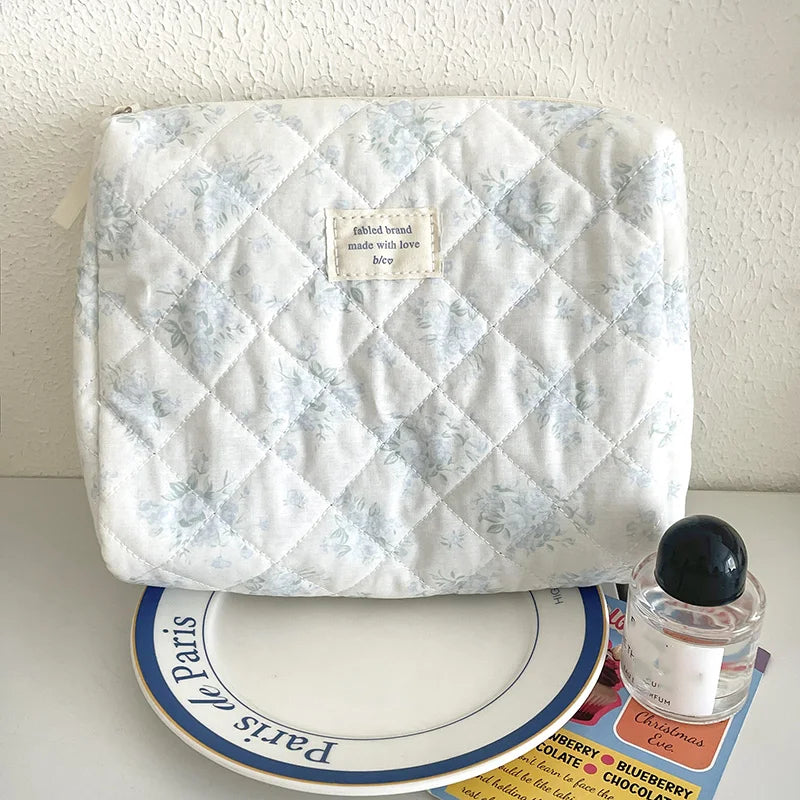 Trousse de toilette femme – Maquillage portable, fleurs