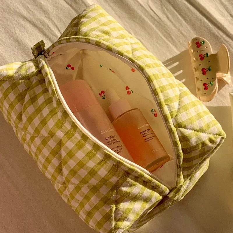 Trousse de Toilette Grande Capacité – Coton Matelassé, Carreaux Floraux