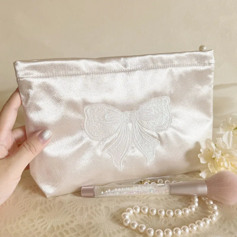 Trousse de Toilette Rose Perle – Maquillage Voyage