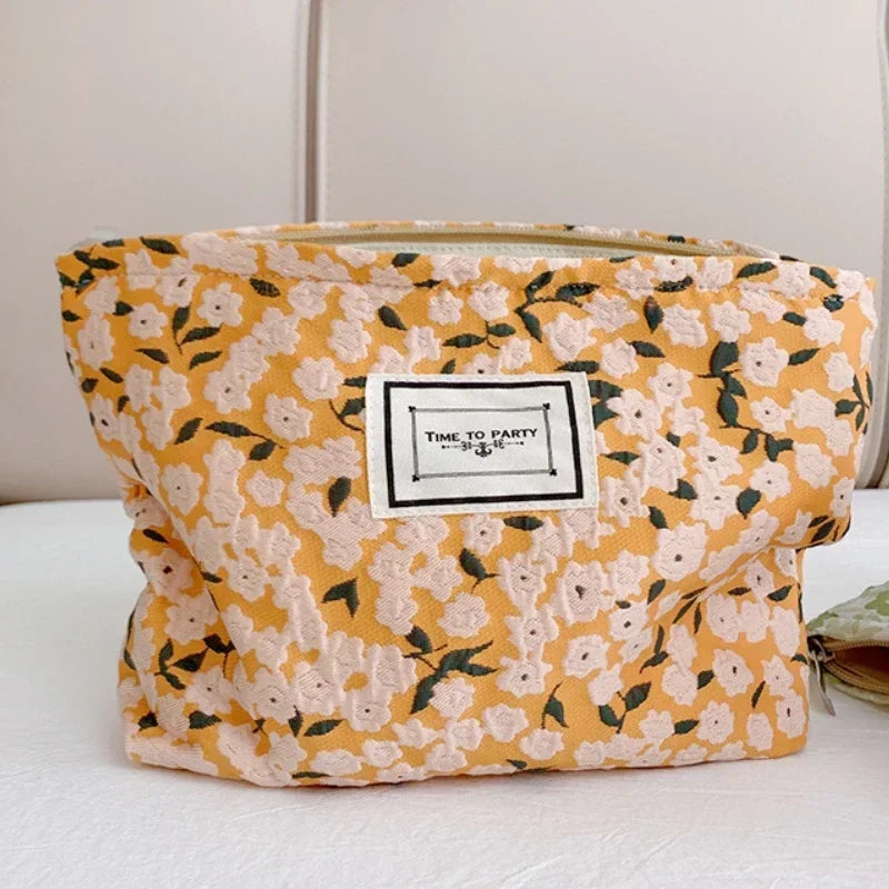 Trousse de Toilette Florale Portable – Grande Capacité