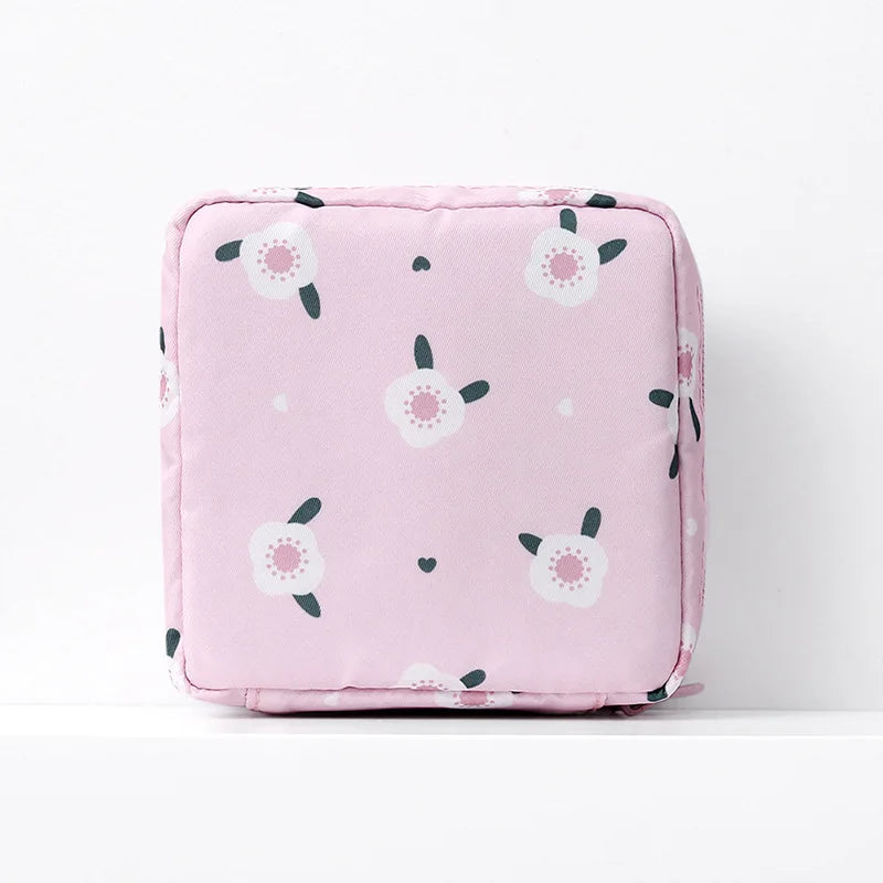 Trousse de Toilette Bébé Fleurs – Pochette Douce et Légère