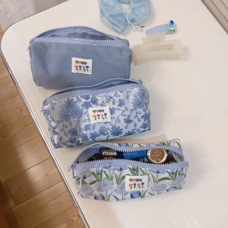 Trousse de Toilette Bleu Frais – Maquillage & Rangement