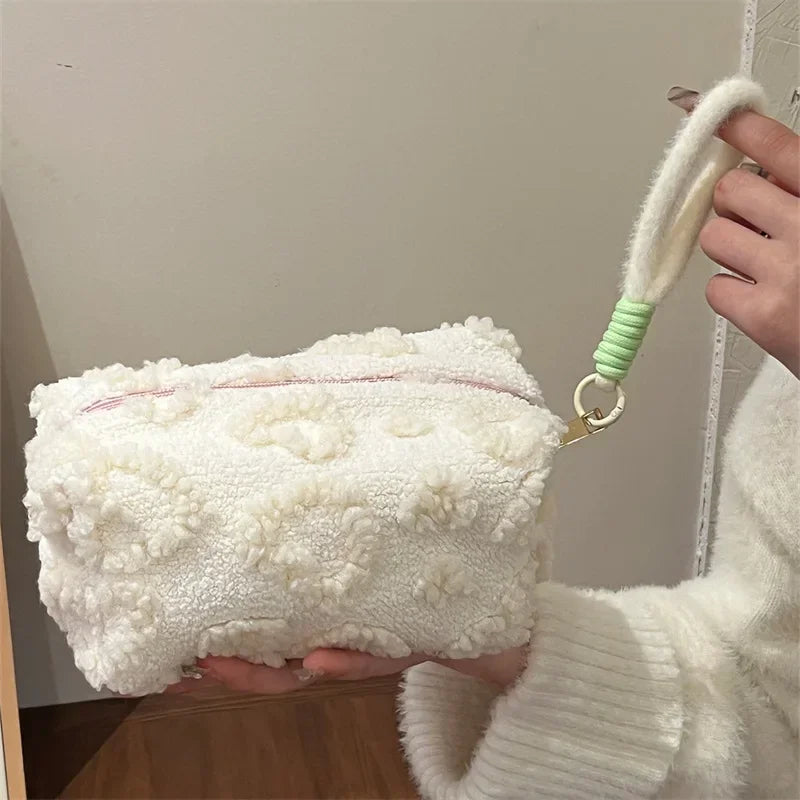 Trousse de Toilette Cœur Peluche Rose et Rouge – Grande Capacité, Lanière