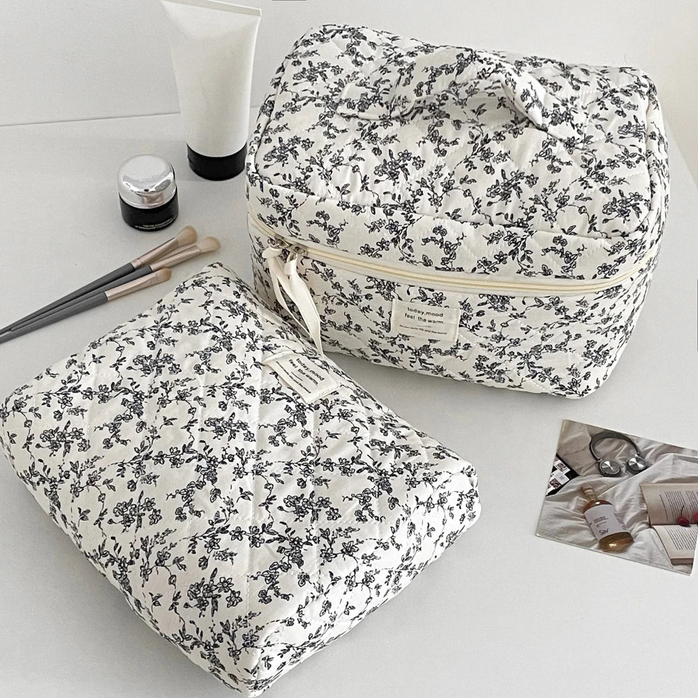 Trousse de Toilette Noire à Fleurs - Zip Voyage