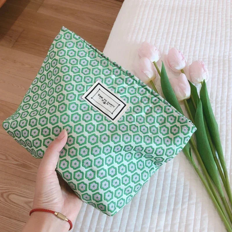 Trousse de Toilette Florale Portable – Grande Capacité
