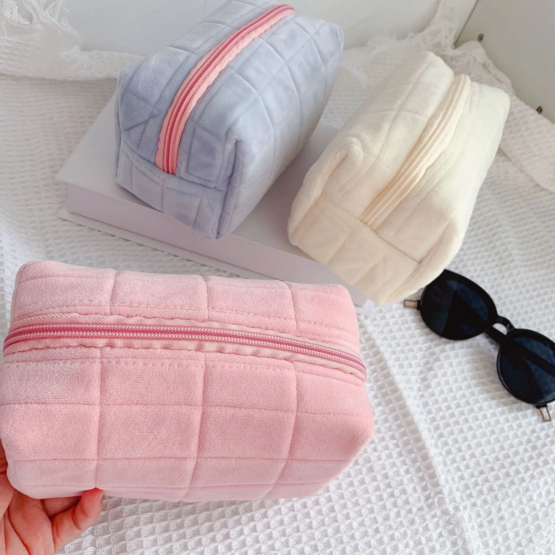 Trousse de Toilette Peluche pour Femme – Maquillage Zip Voyage