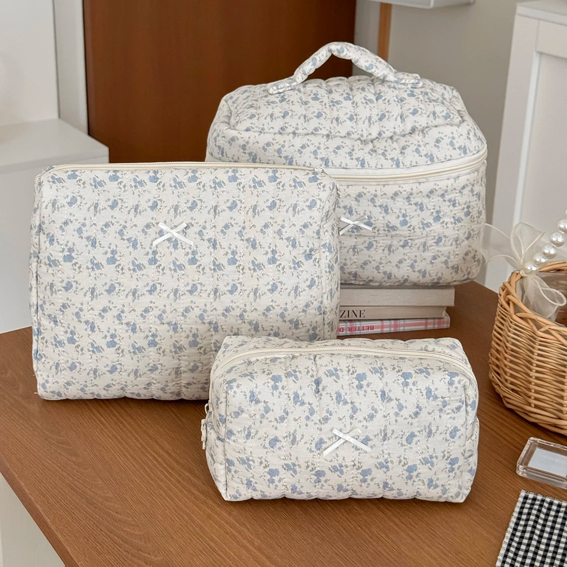 Trousse de Toilette Femme – Grande Capacité – Fleurs Bleues