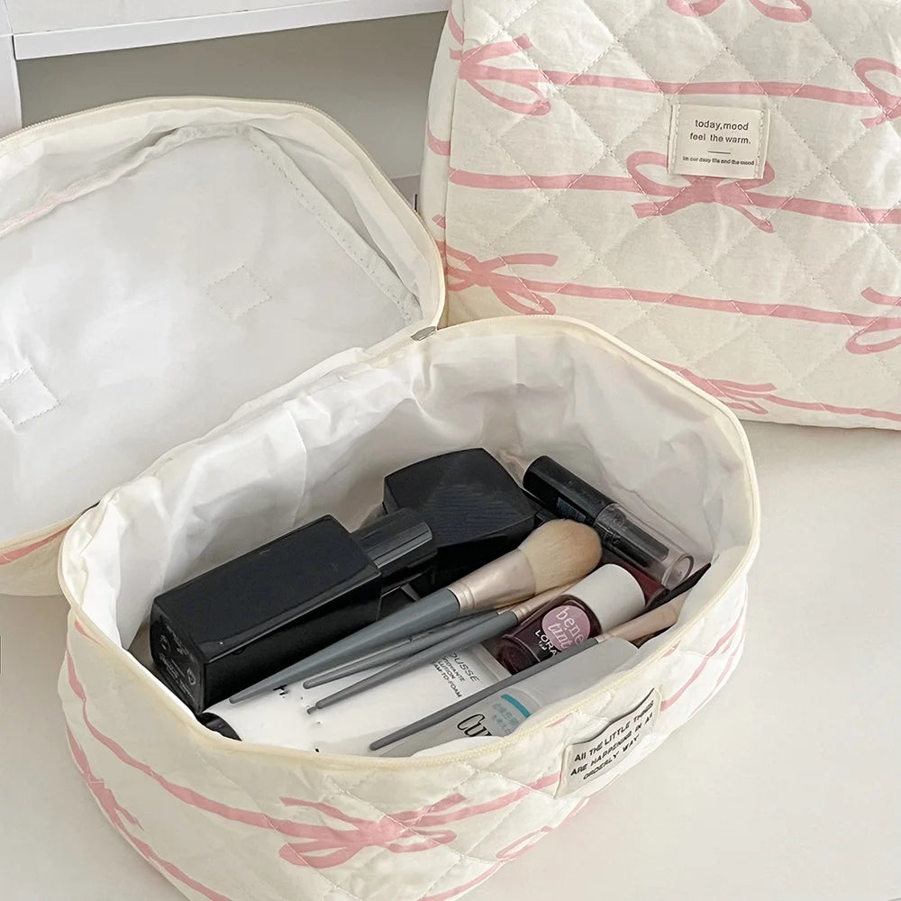 Trousse de Toilette Rose à Nœud – Maquillage Portable