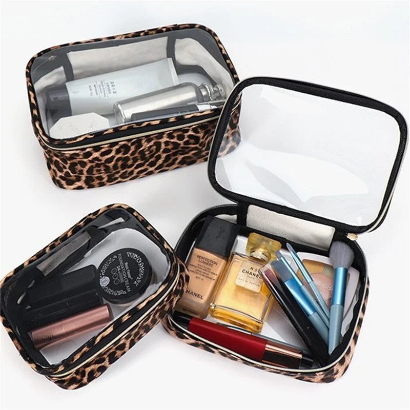 Trousse de Toilette Transparente Léopard – Grande Capacité, Organisateur Cosmétique de Voyage avec Zip